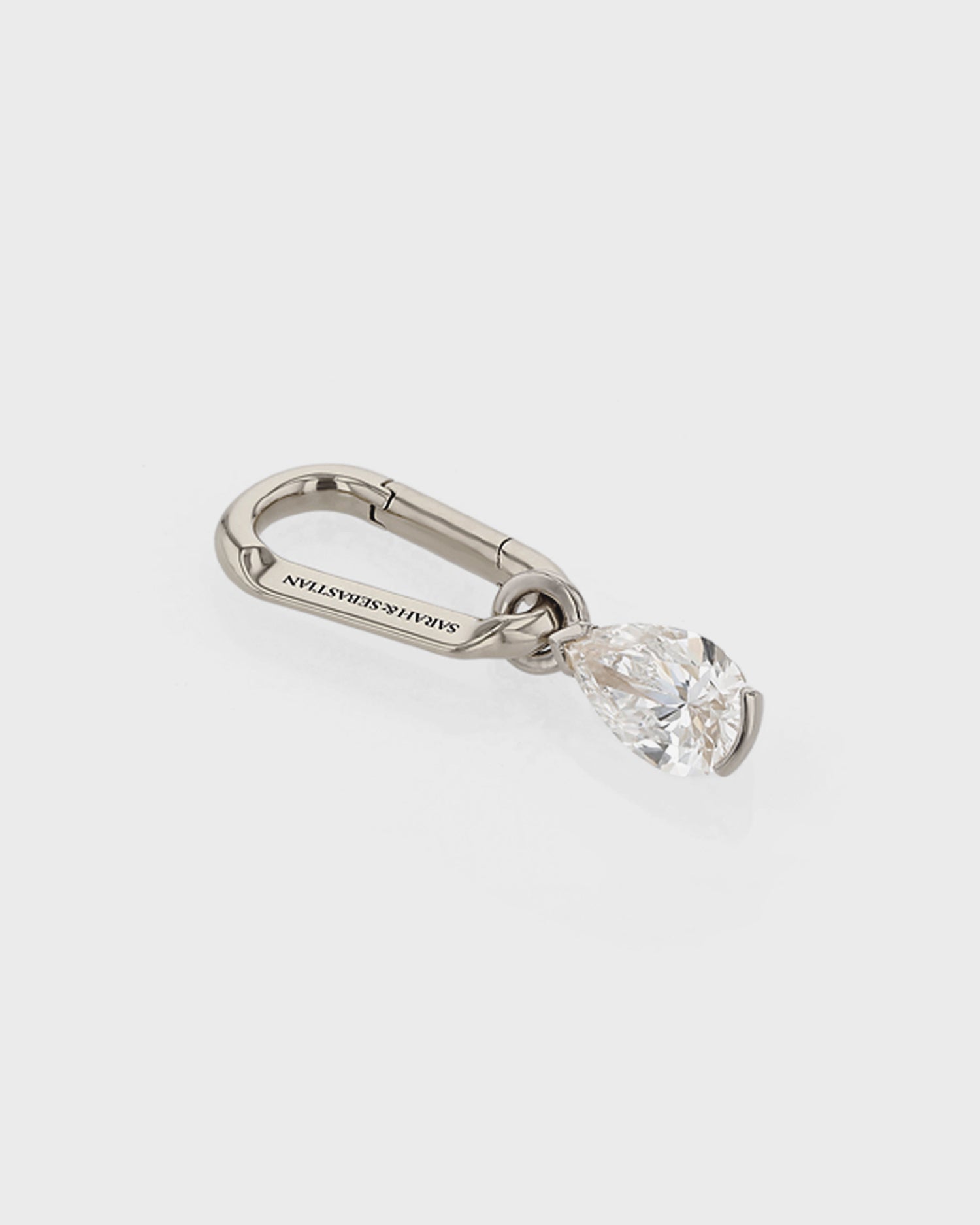 Elegant 1.35 CT Pear-Shaped Lab Grown Diamond Pendant 8