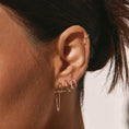 Load image into Gallery viewer, Elegant Gold Chain Ear Cuff
