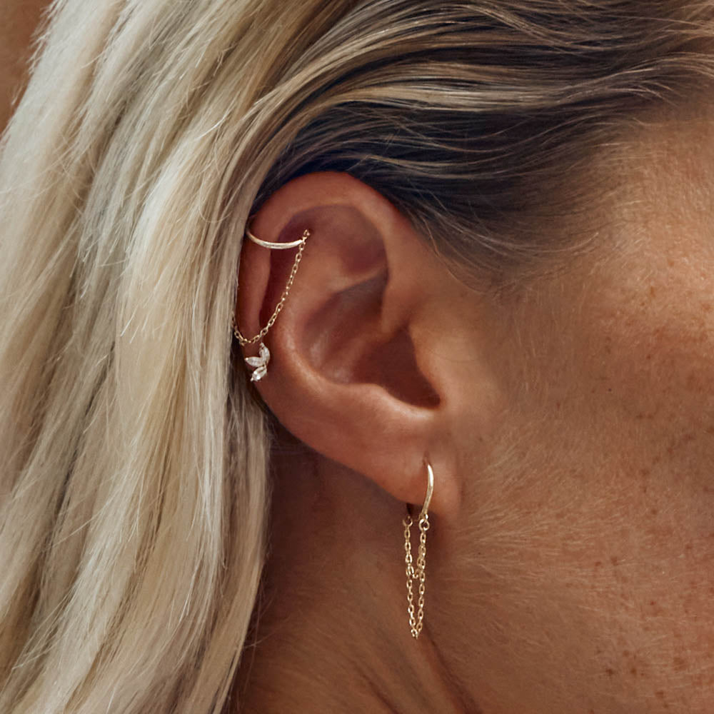 Elegant Gold Chain Ear Cuff