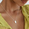 Load image into Gallery viewer, Elegant Silver Teardrop Pendant Necklace
