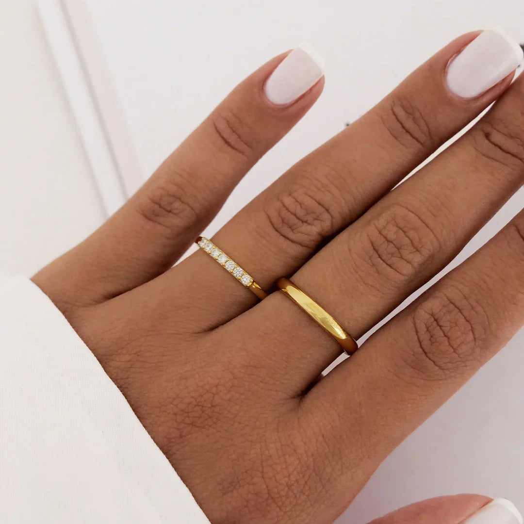 0.25 TCW Round Lab-Grown Diamond Gold Stackable Wedding Band Set 8