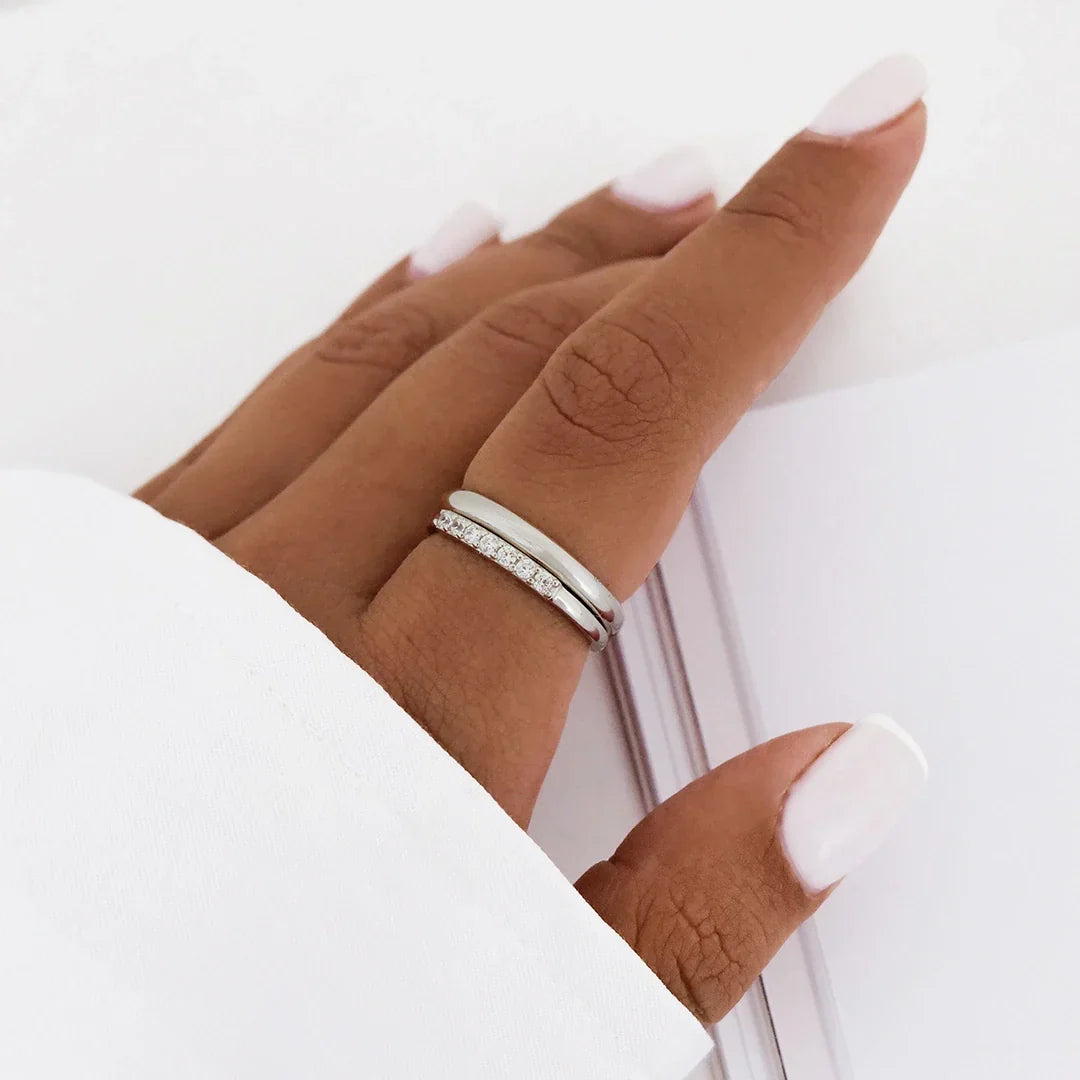0.25 TCW Round Lab-Grown Diamond Gold Stackable Wedding Band Set 5