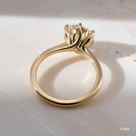 Solitaire-Oval Lab Grown Diamond Engagement Ring