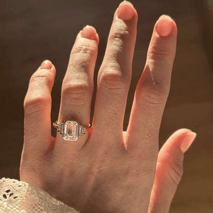 Solitaire-Oval Lab Grown Diamond Engagement Ring