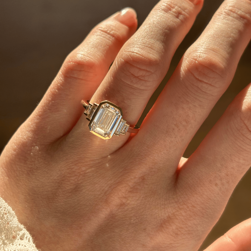 Solitaire-Oval Lab Grown Diamond Engagement Ring