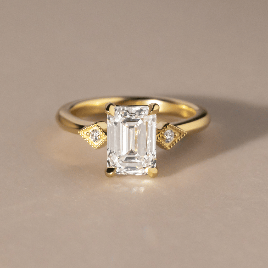 Solitaire-Oval Lab Grown Diamond Engagement Ring