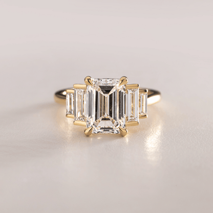 Solitaire-Oval Lab Grown Diamond Engagement Ring