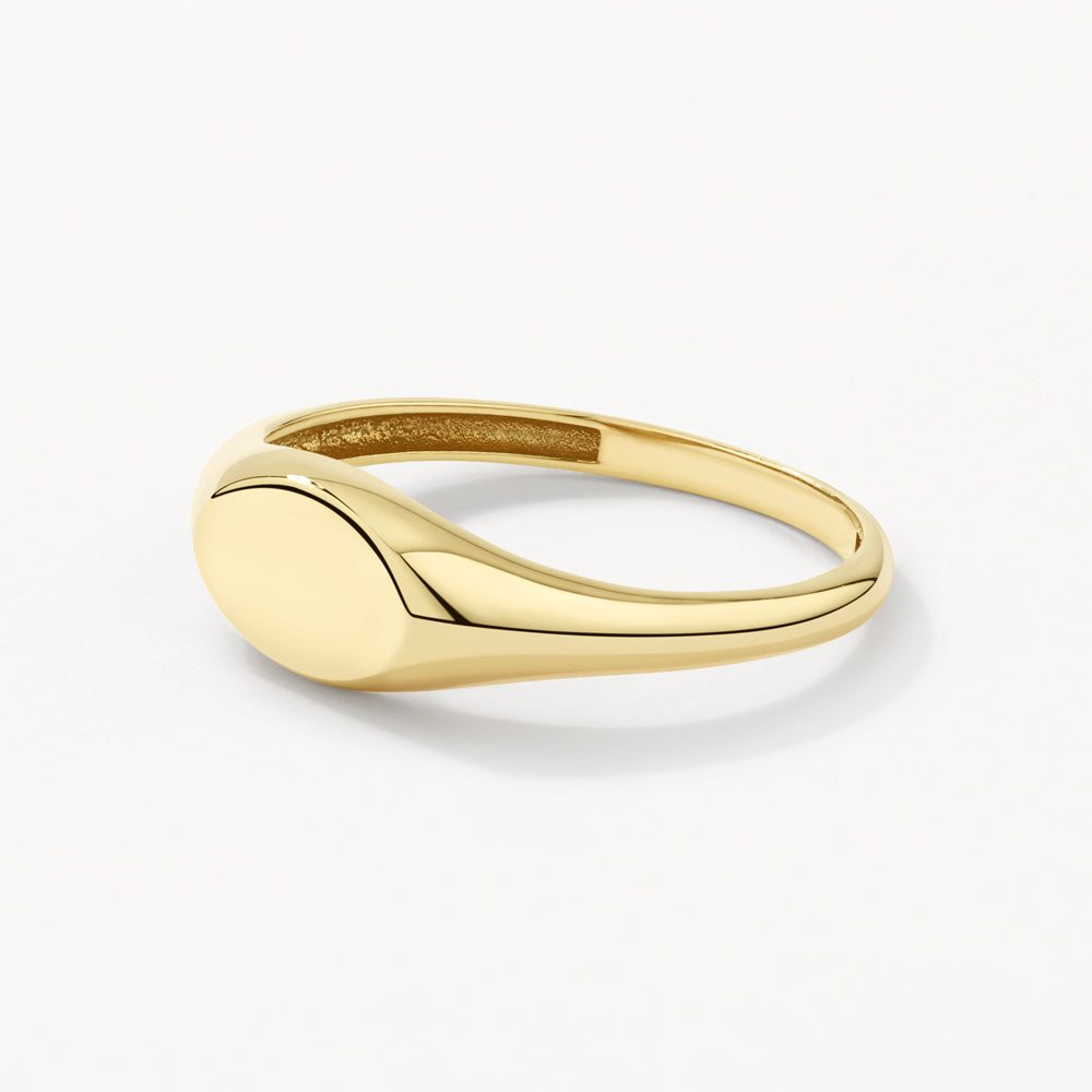 Customized Monogram Oval Signet Wedding Ring 4
