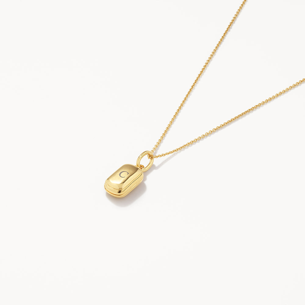 Personalized Gold Rectangle Locket Necklace 6