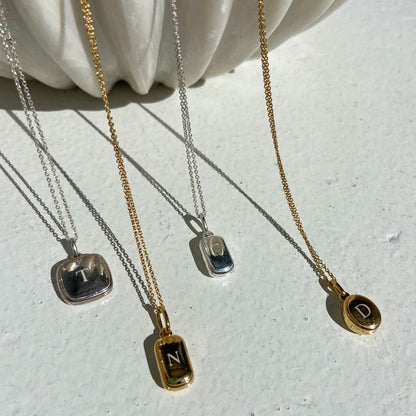 Personalized Gold Rectangle Locket Necklace 4