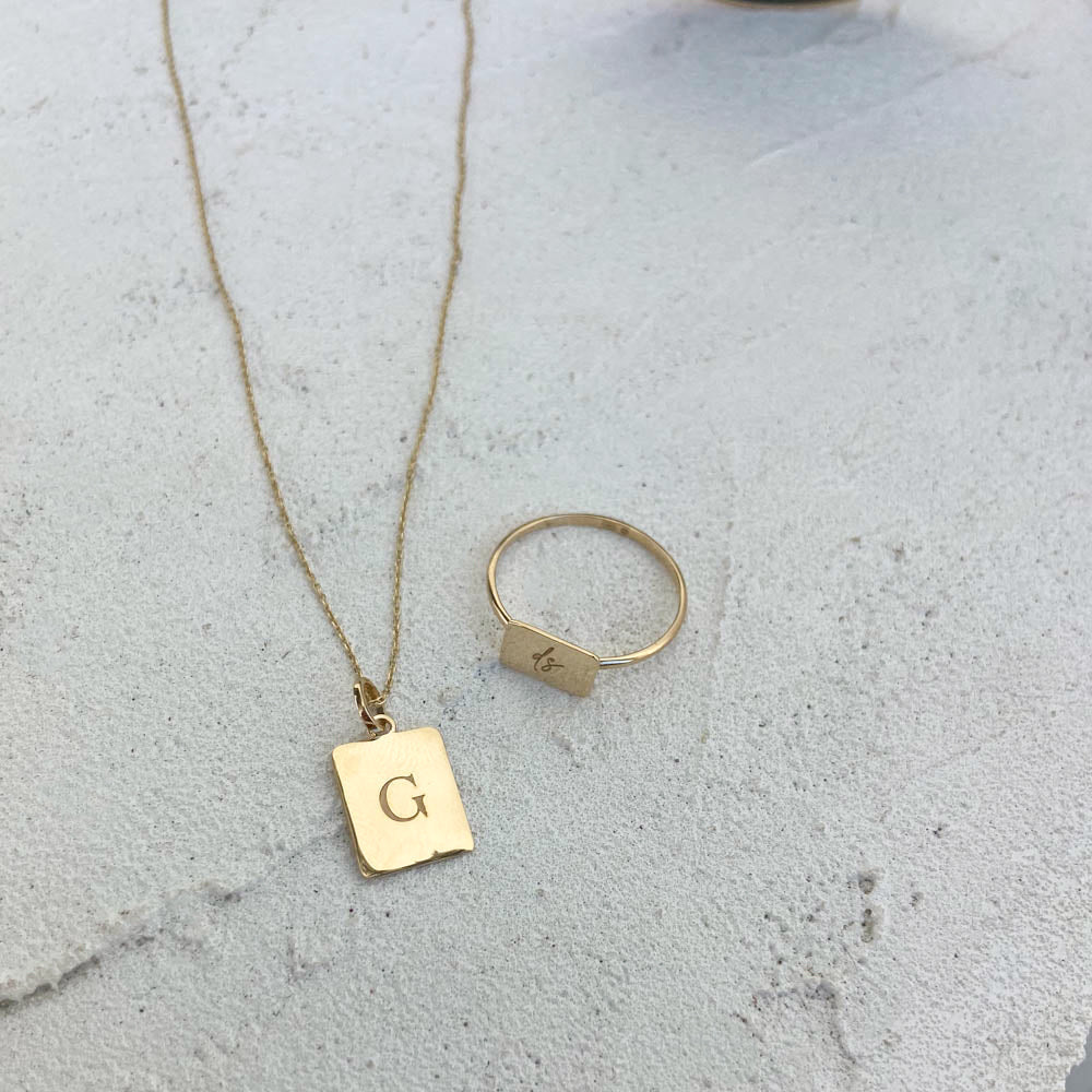 Personalized Gold Rectangle Pendant Necklace