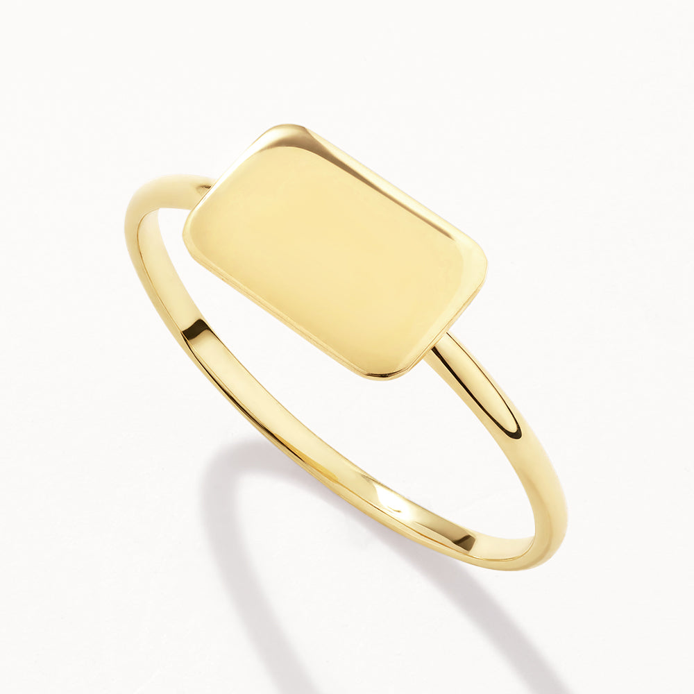 Personalized Gold Rectangle Signet Ring