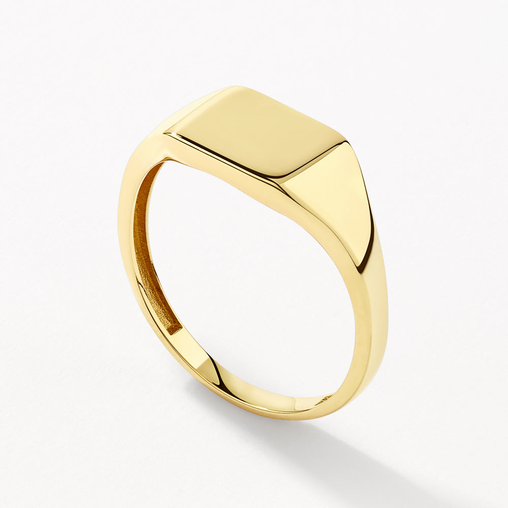 Personalized Gold Rectangle Signet Ring