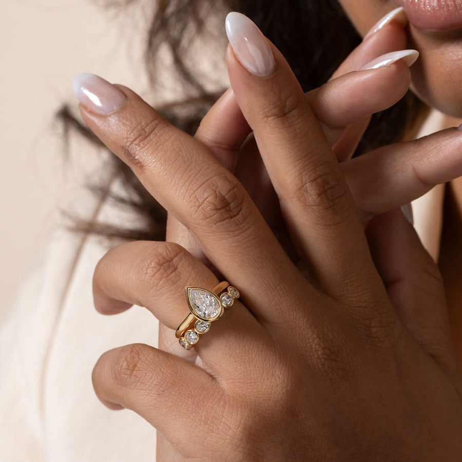 Solitare & Bezel-1.5 CT Pear Lab Grown Diamond Engagement Ring