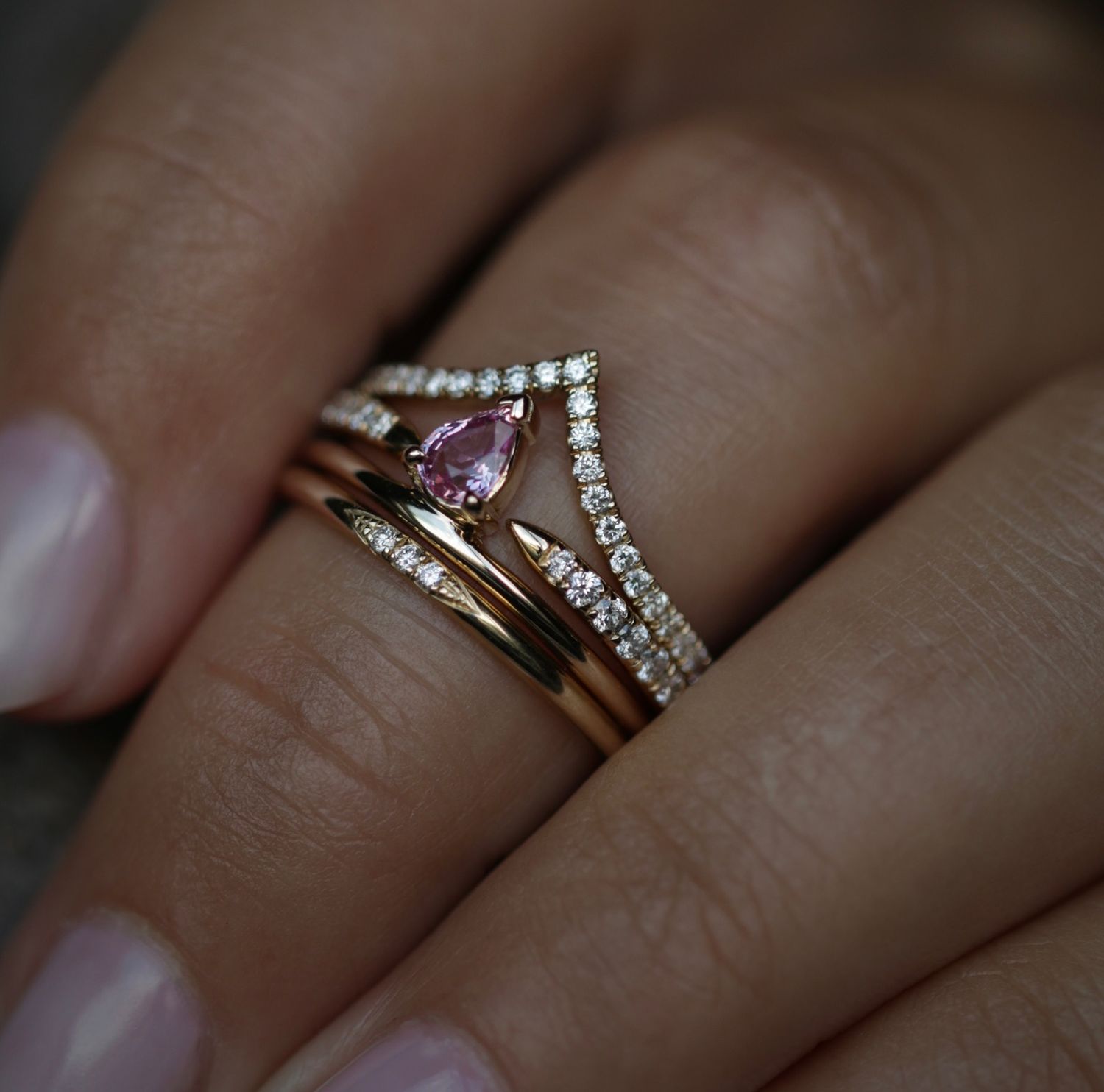 Elegant 0.225 TCW Round Lab-Grown Diamond V-Shaped Wedding Band 9