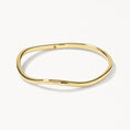 Load image into Gallery viewer, Elegant Gold Wave Wedding Band
