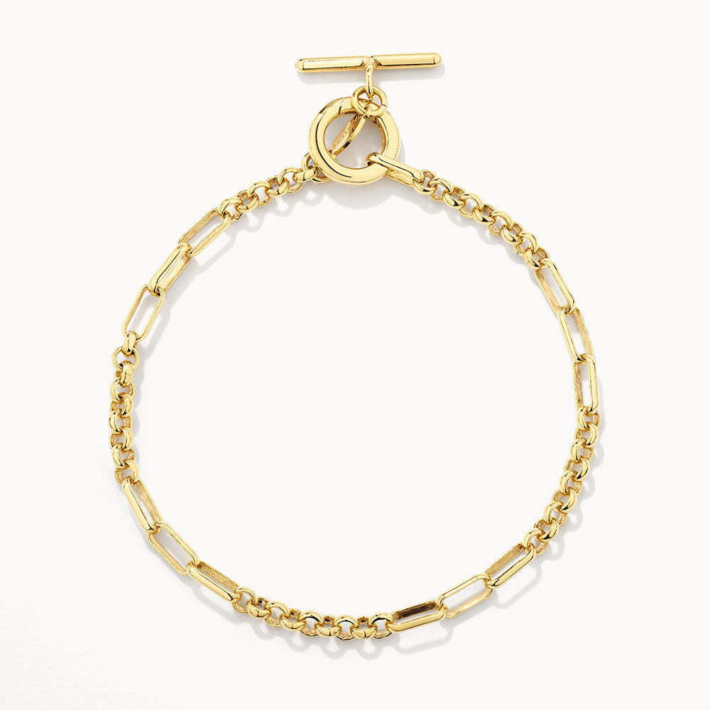 Elegant Gold Link Bracelet