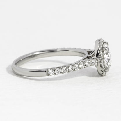 Solitaire-Oval Lab Grown Diamond Engagement Ring