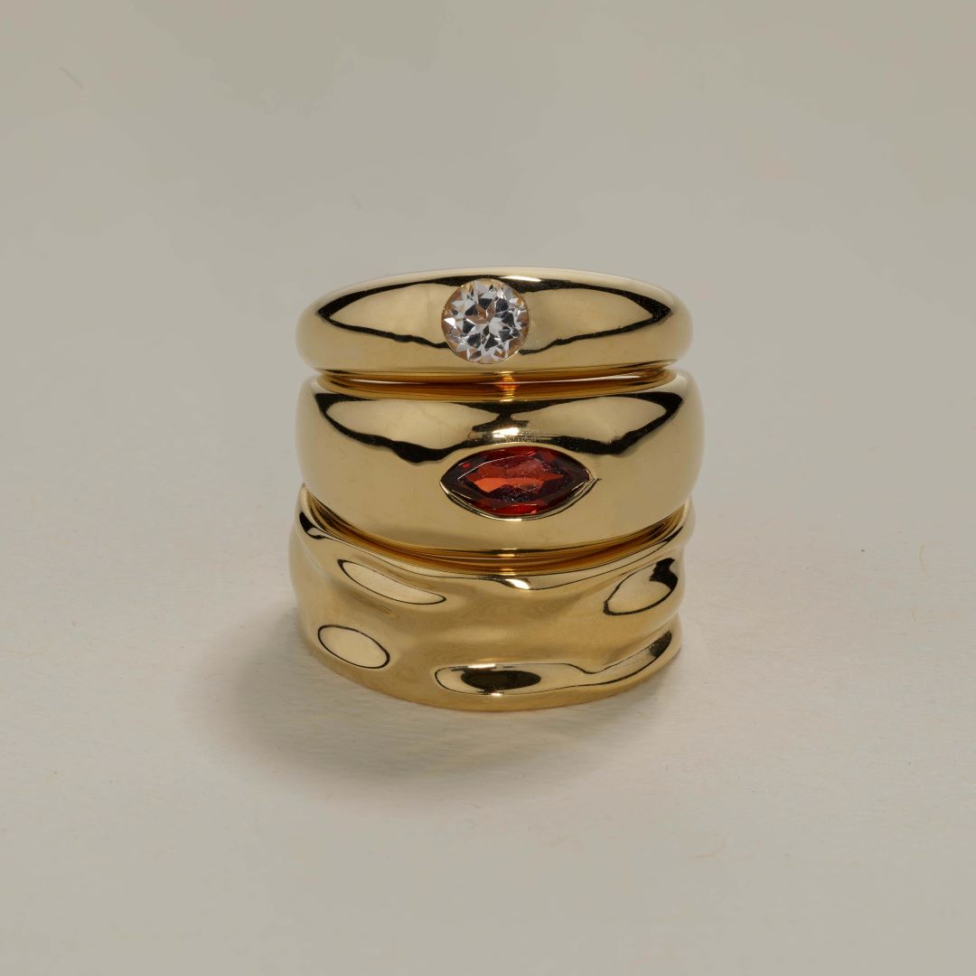 0.75 CT Marquise Garnet Curved Wedding Band in Gold