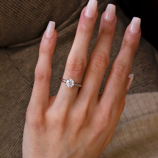 Solitaire-Oval Lab Grown Diamond Engagement Ring