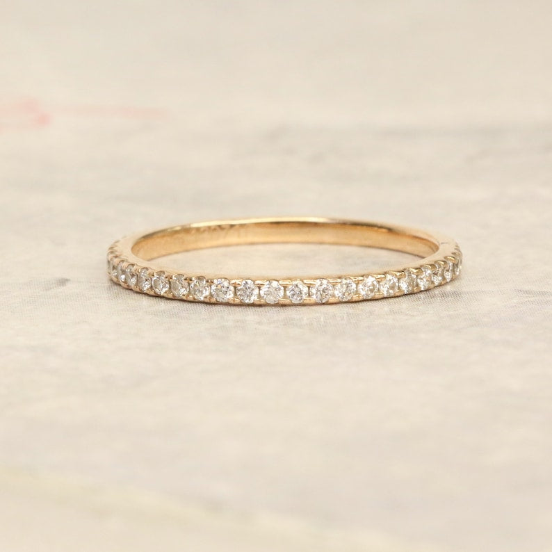 0.50 TCW Round Lab-Grown Diamond Full Eternity Wedding Band 1