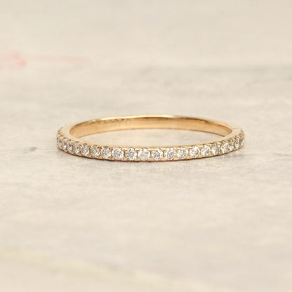 0.50 TCW Round Lab-Grown Diamond Full Eternity Wedding Band 1