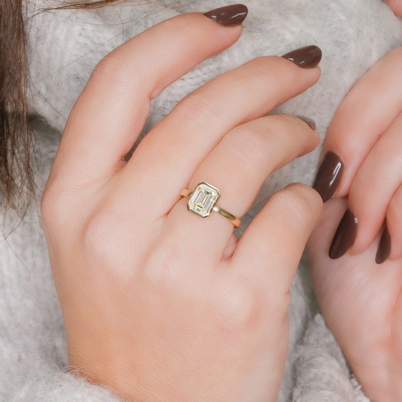 2.01 CT Emerald Lab-Grown Diamond Bezel-Set Solitaire Ring 7