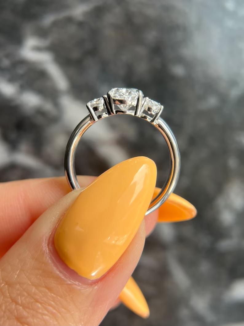 1.5 CT Oval Lab-Grown Diamond Trio Engagement Ring 5