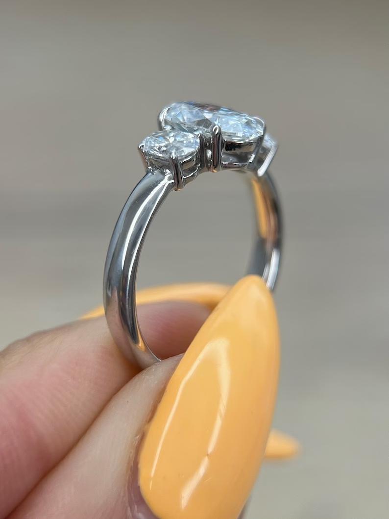 1.5 CT Oval Lab-Grown Diamond Trio Engagement Ring 6