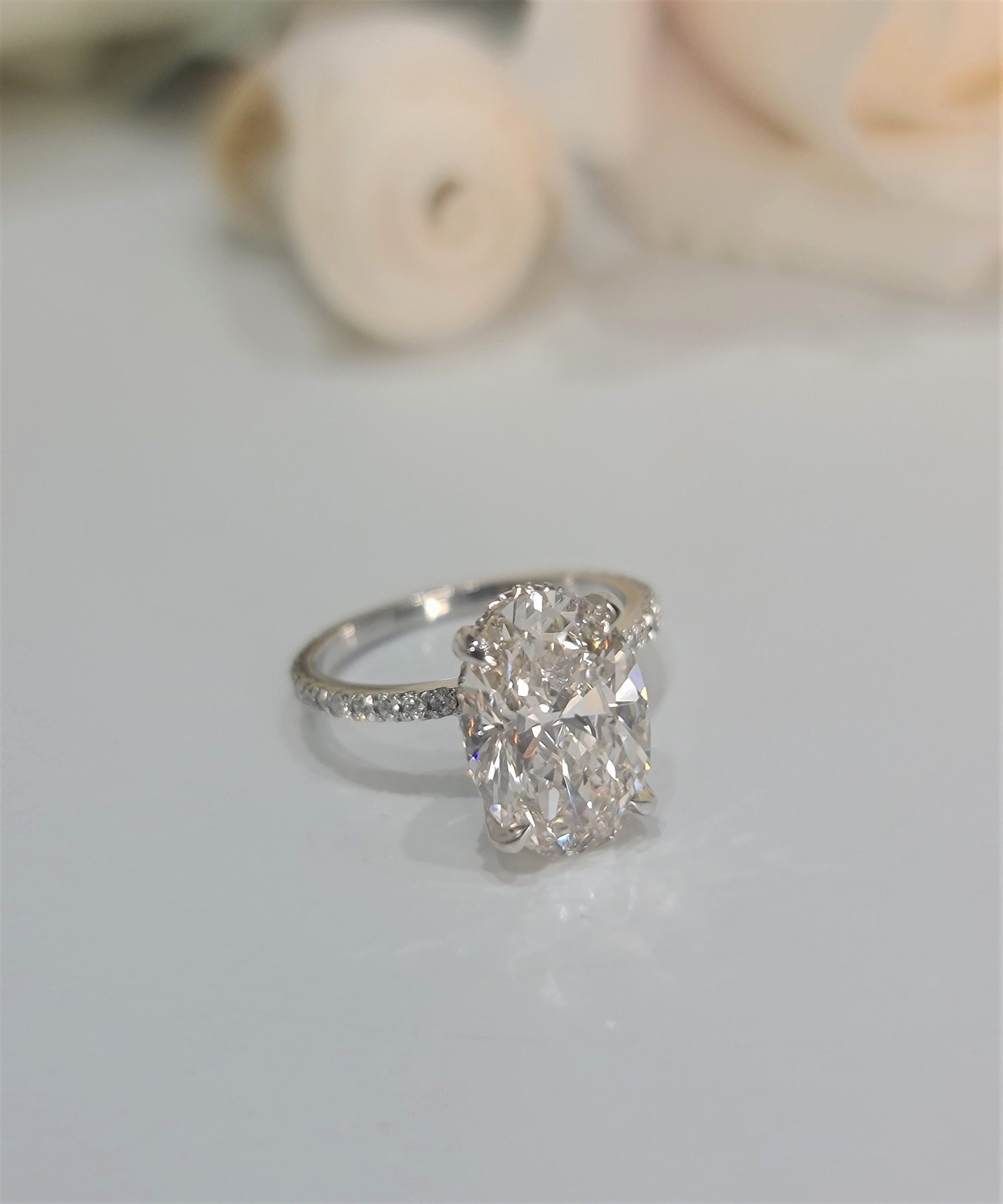 Exquisite 3 CT Oval Lab-Grown Diamond Engagement Ring with Hidden Halo