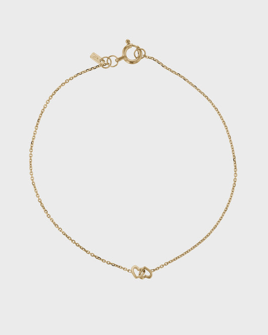 Elegant Heart Gold Chain Bracelet