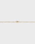 Load image into Gallery viewer, Elegant Heart Gold Chain Bracelet
