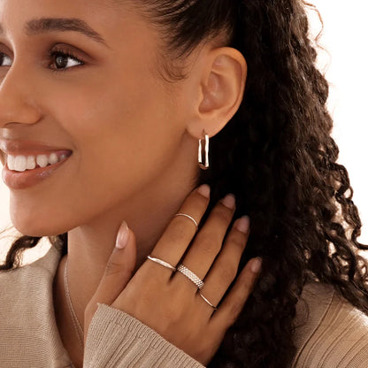 Elegant Gold Sculpted Hoop Earrings 2