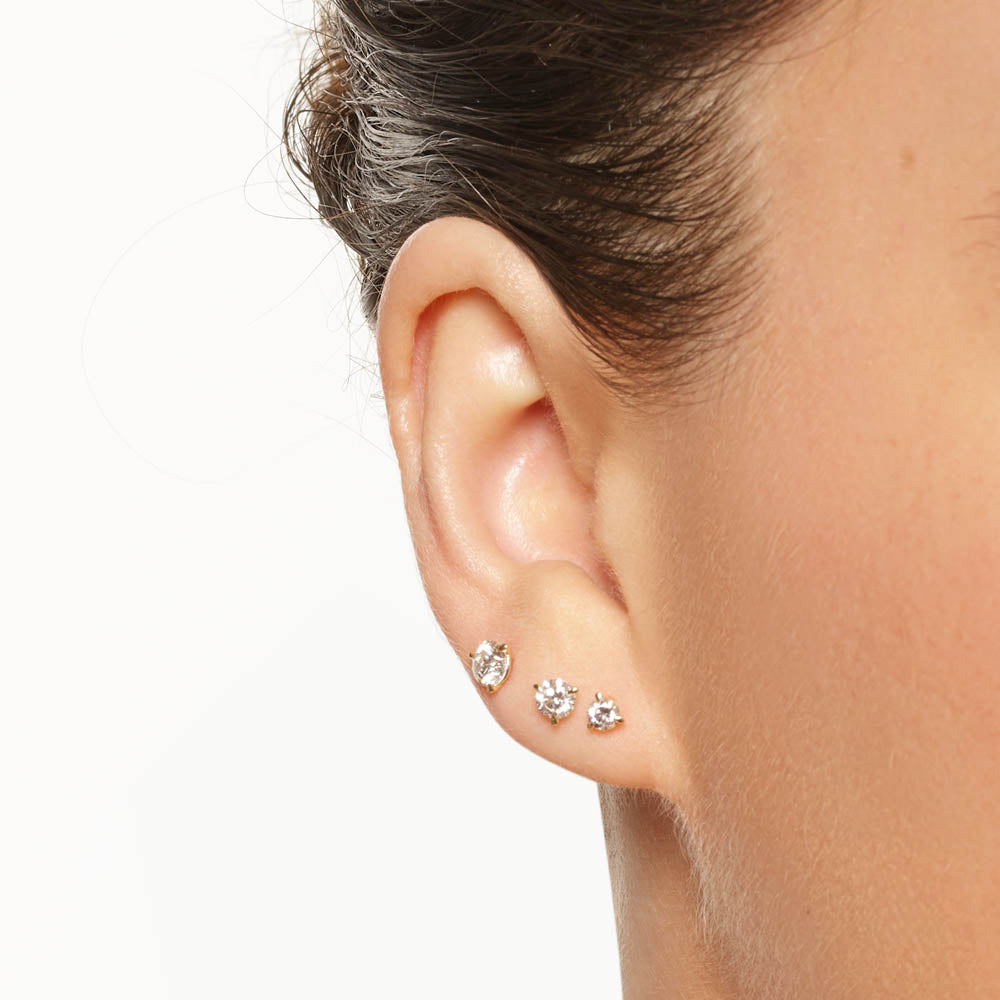 0.75 CT Round Lab Grown Diamond Solitaire Stud Earrings in Gold 7