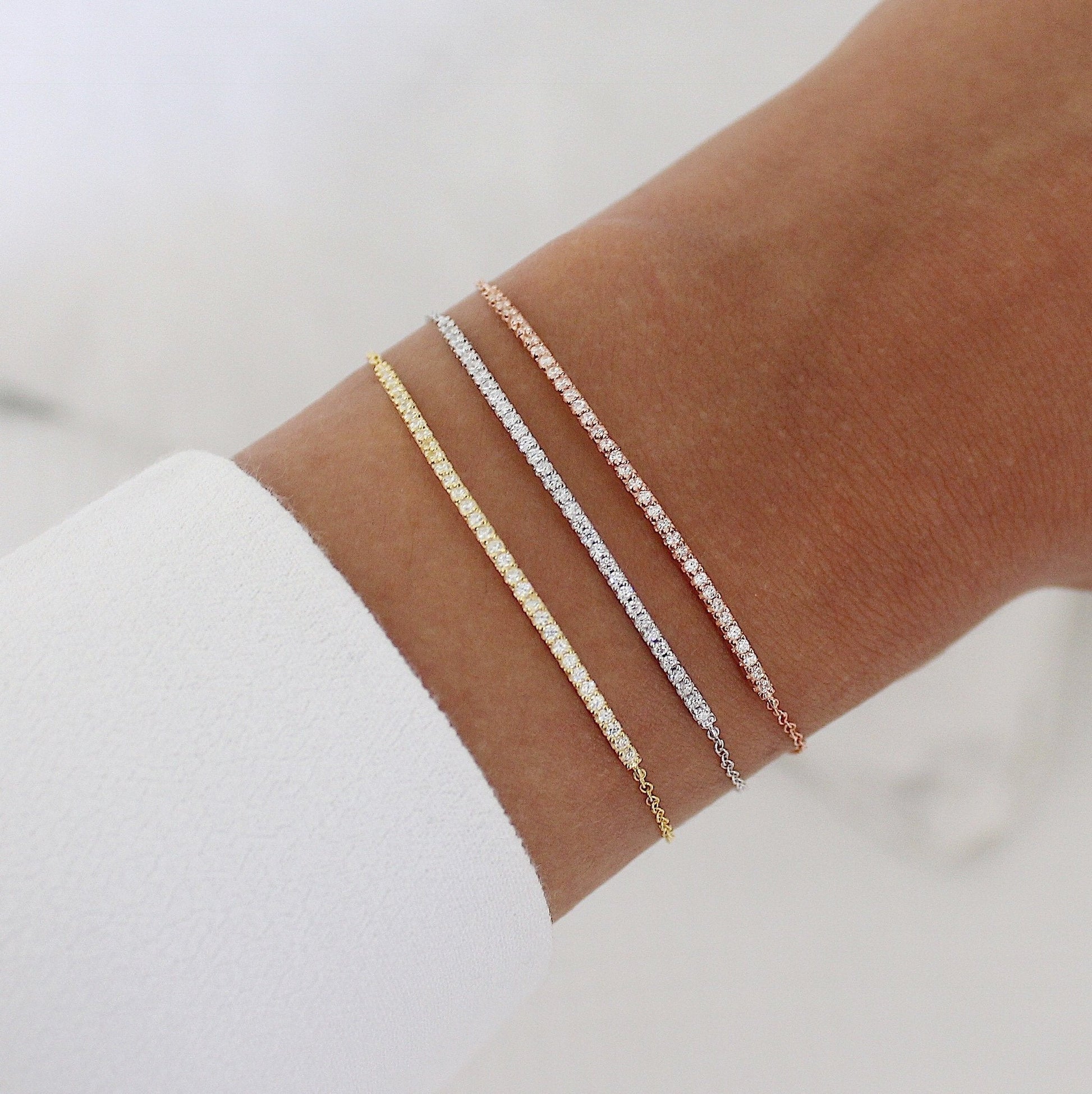 Elegant 0.4 TCW Round Lab-Grown Diamond Bracelet 10