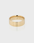 Load image into Gallery viewer, Classic Men's Wedding Band
