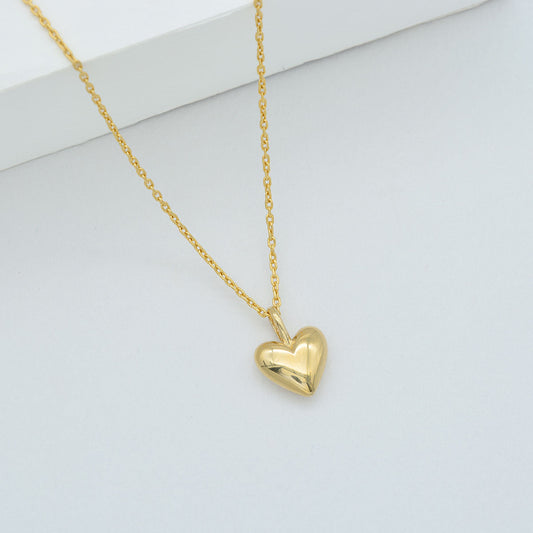 Radiant Heart Gold Pendant Necklace