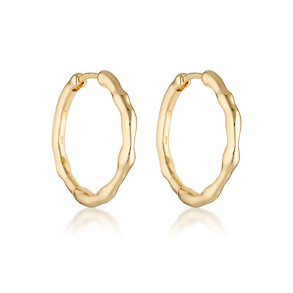 Elegant Wavy Gold Hoop Earrings 1