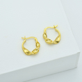 Load image into Gallery viewer, Classic Twist Hoop Earrings
