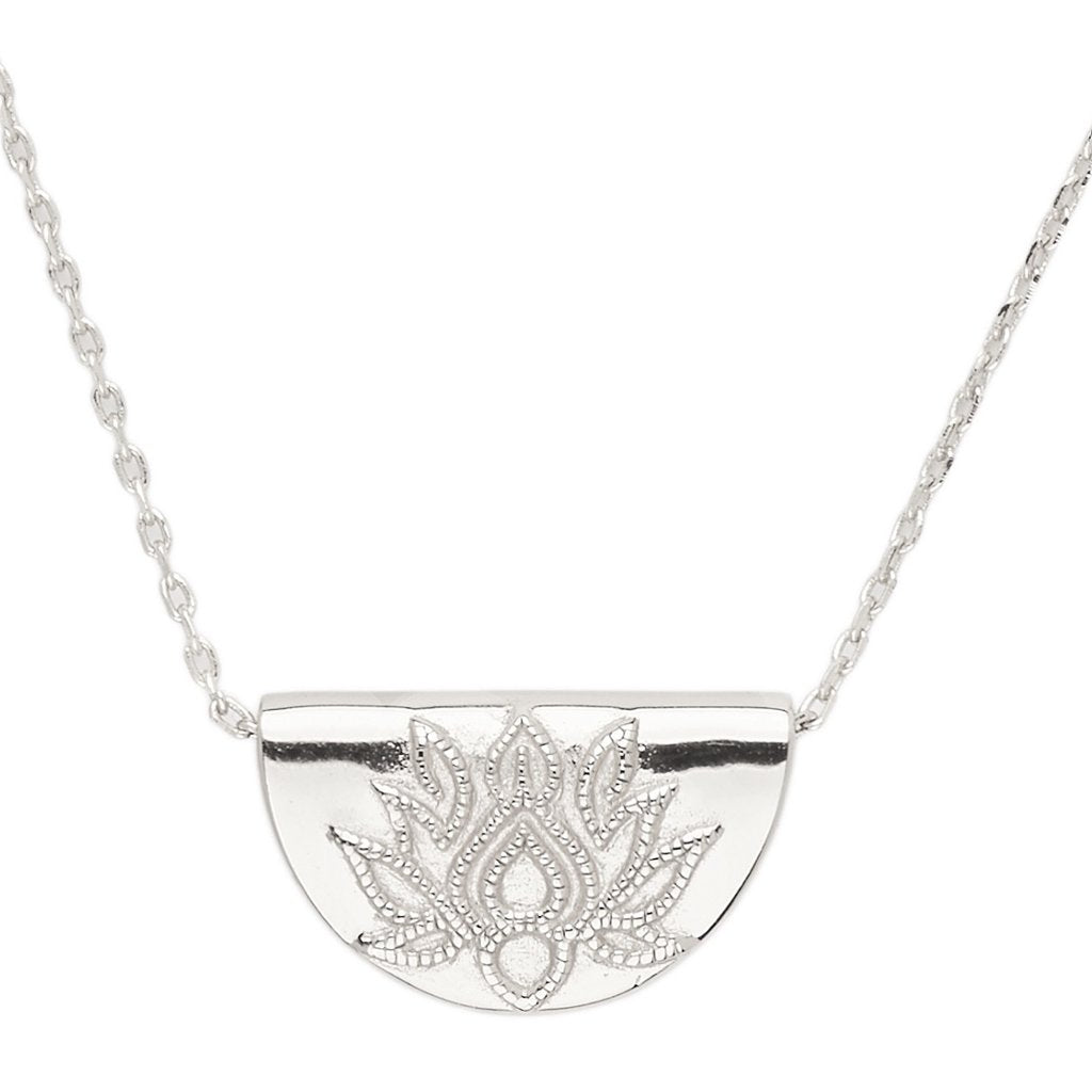 Simple Classic Lotus Design Necklace