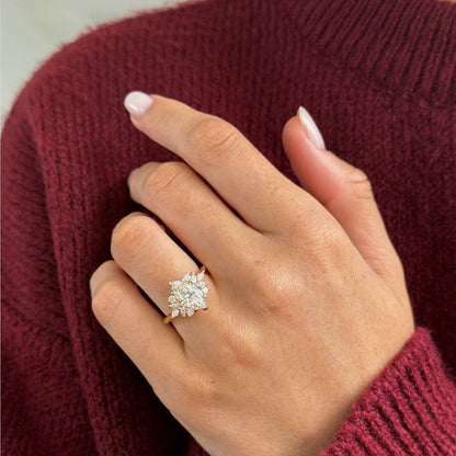 Solitaire-Oval Lab Grown Diamond Engagement Ring