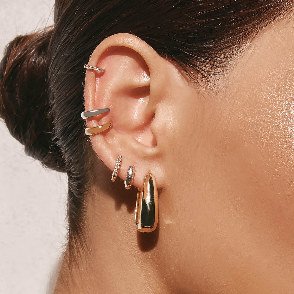 Golden Luxe Elongated Hoops Earrings 3