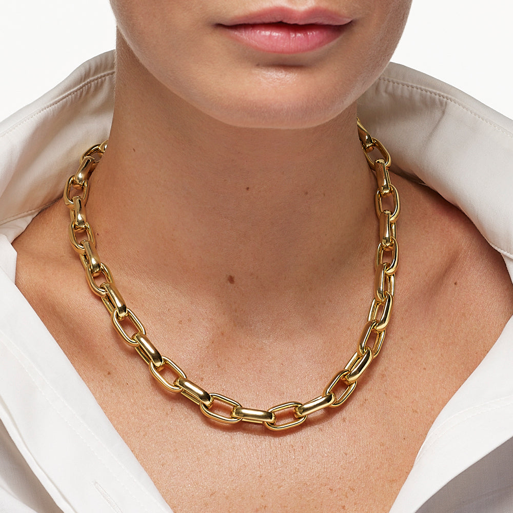 Luxurious Bold Gold Chain Necklace 3