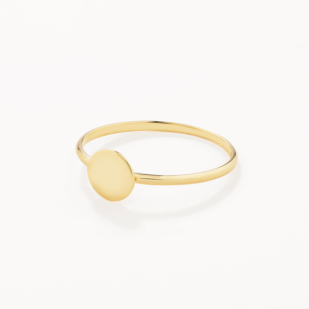 Elegant Personalized Gold Disc Ring