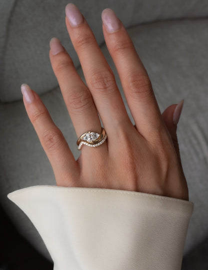 Solitaire Rapture & Pave Band- Oval Lab Grown Diamond Bridal Set