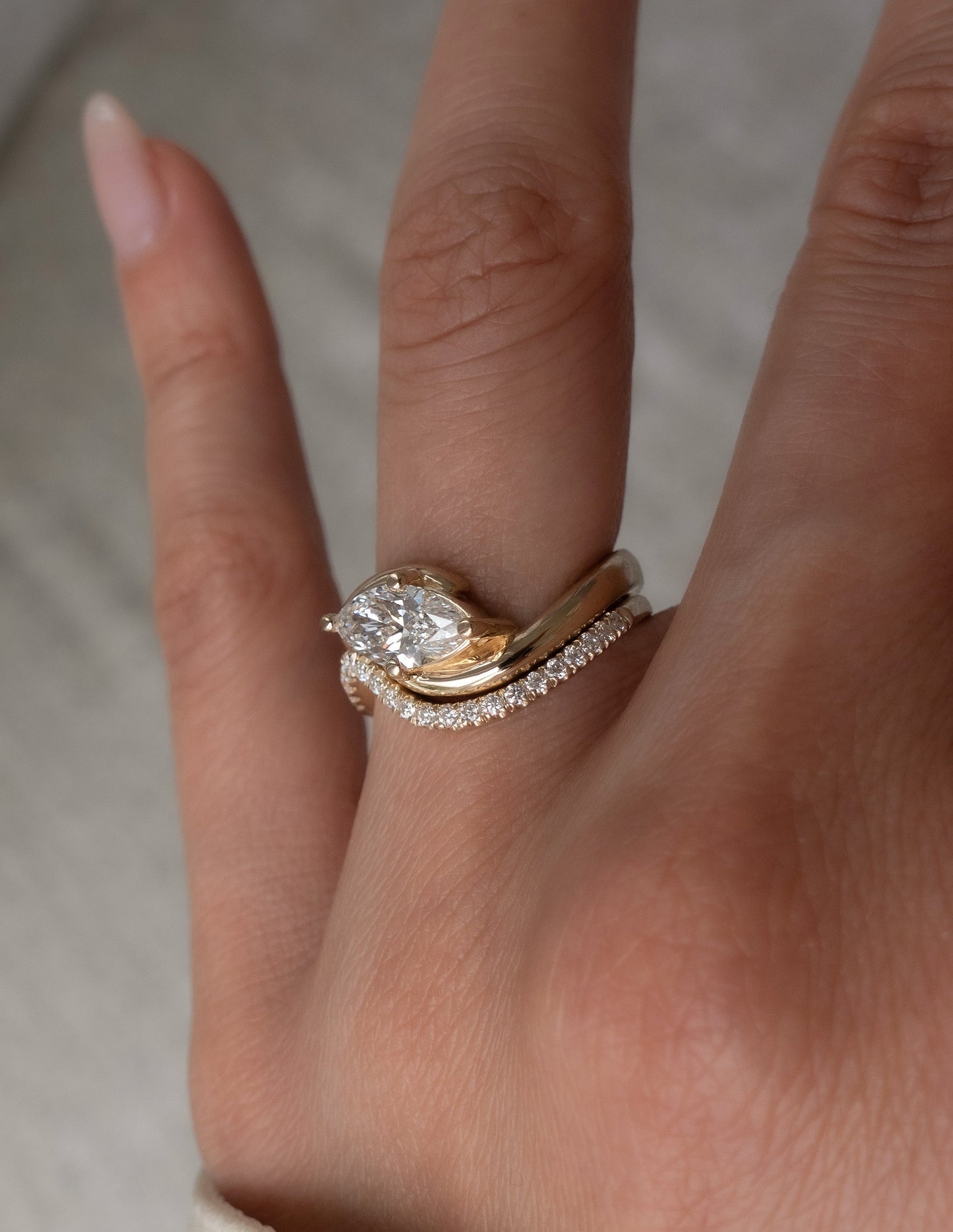 Solitaire Rapture & Pave Band- Oval Lab Grown Diamond Bridal Set