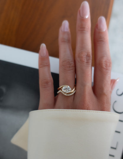 Solitaire Rapture & Pave Band- Oval Lab Grown Diamond Bridal Set
