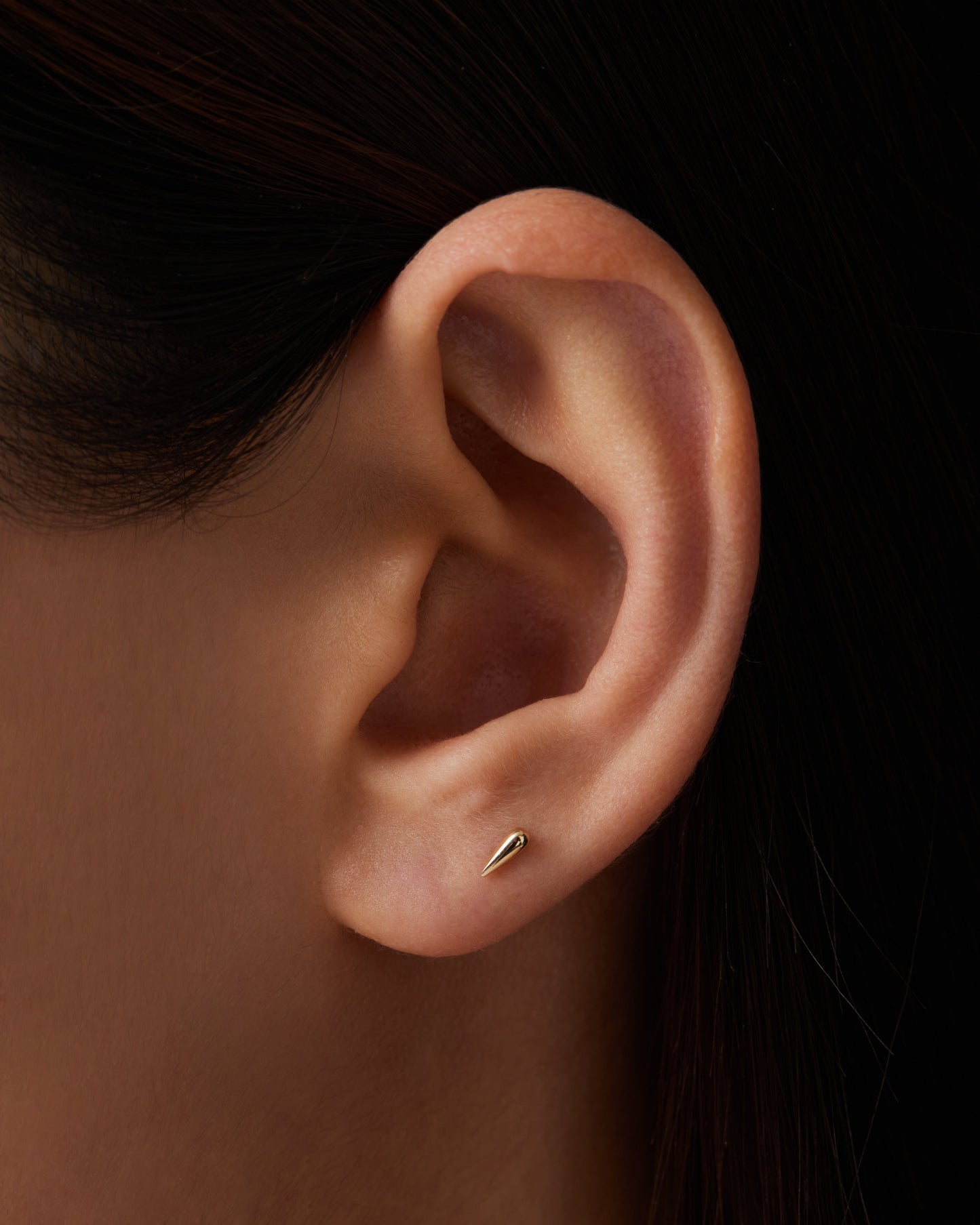 Elegant Bean Gold Cartilage Stud Earring 3