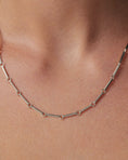 Load image into Gallery viewer, Elegant Silver Link Chain Necklace
