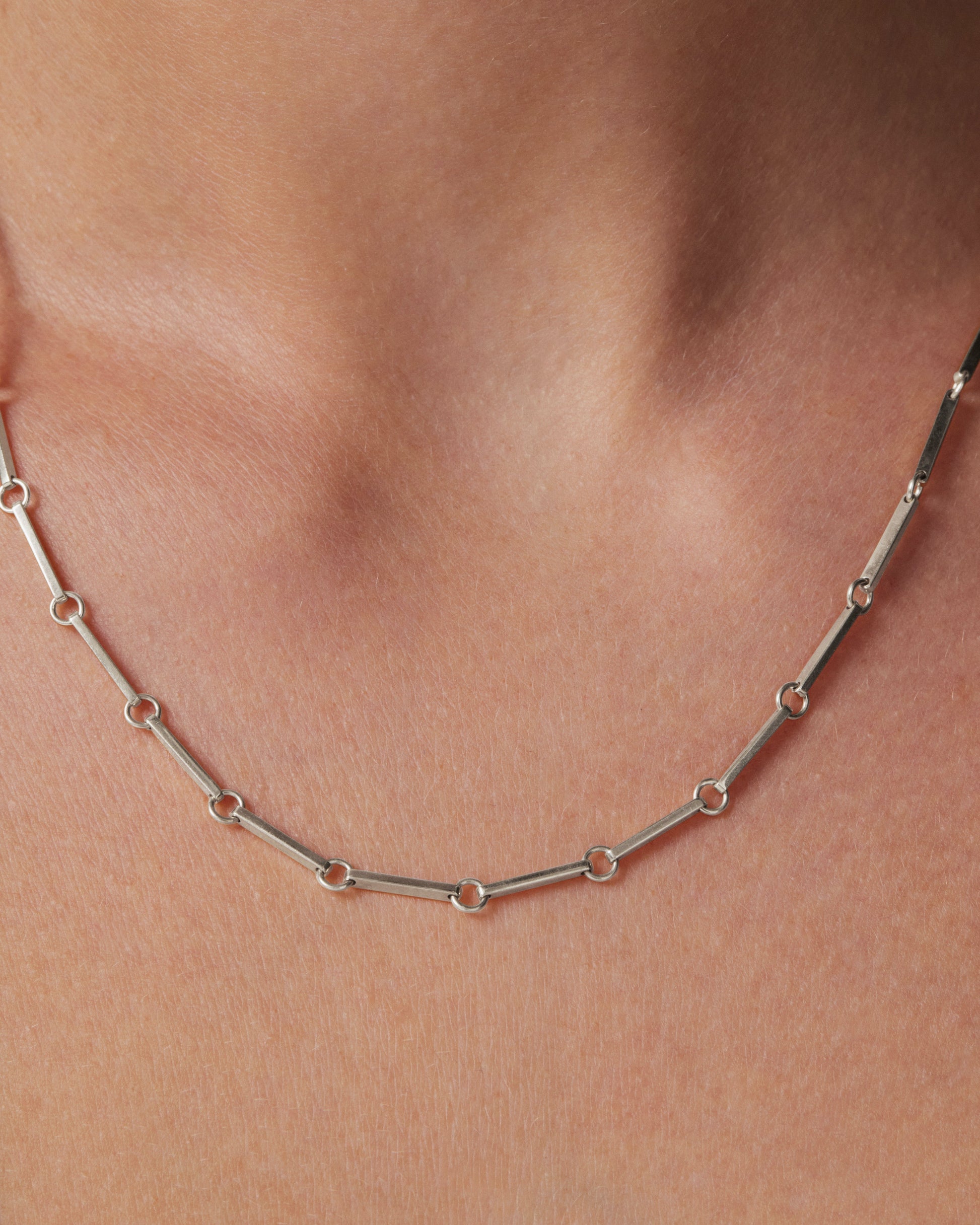 Elegant Silver Link Chain Necklace 4